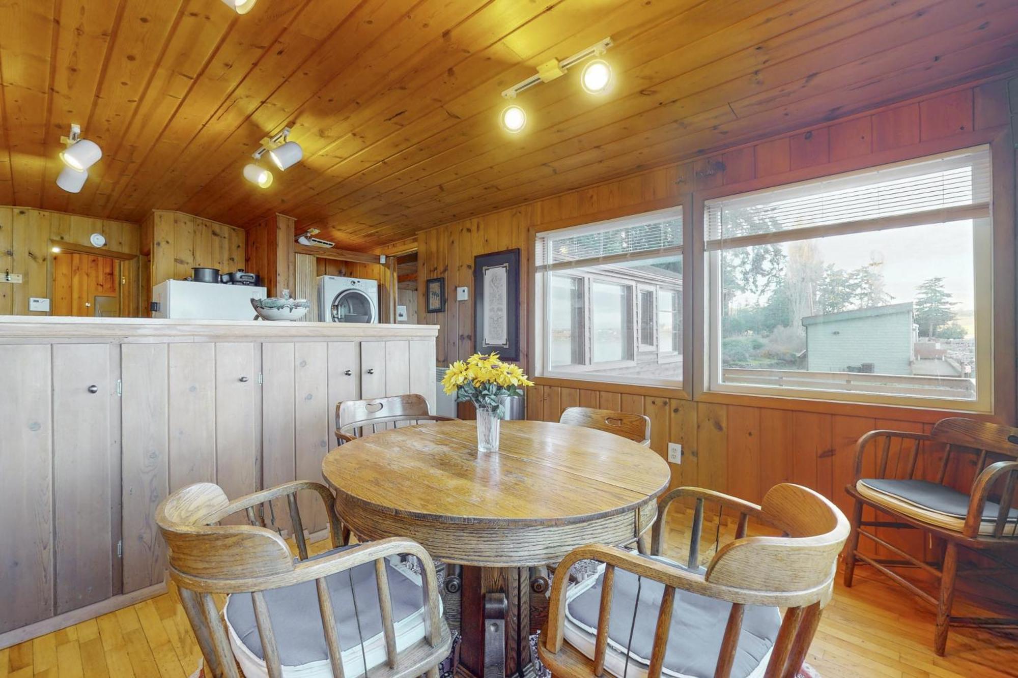 The Cabin At Penn Cove Coveland Εξωτερικό φωτογραφία